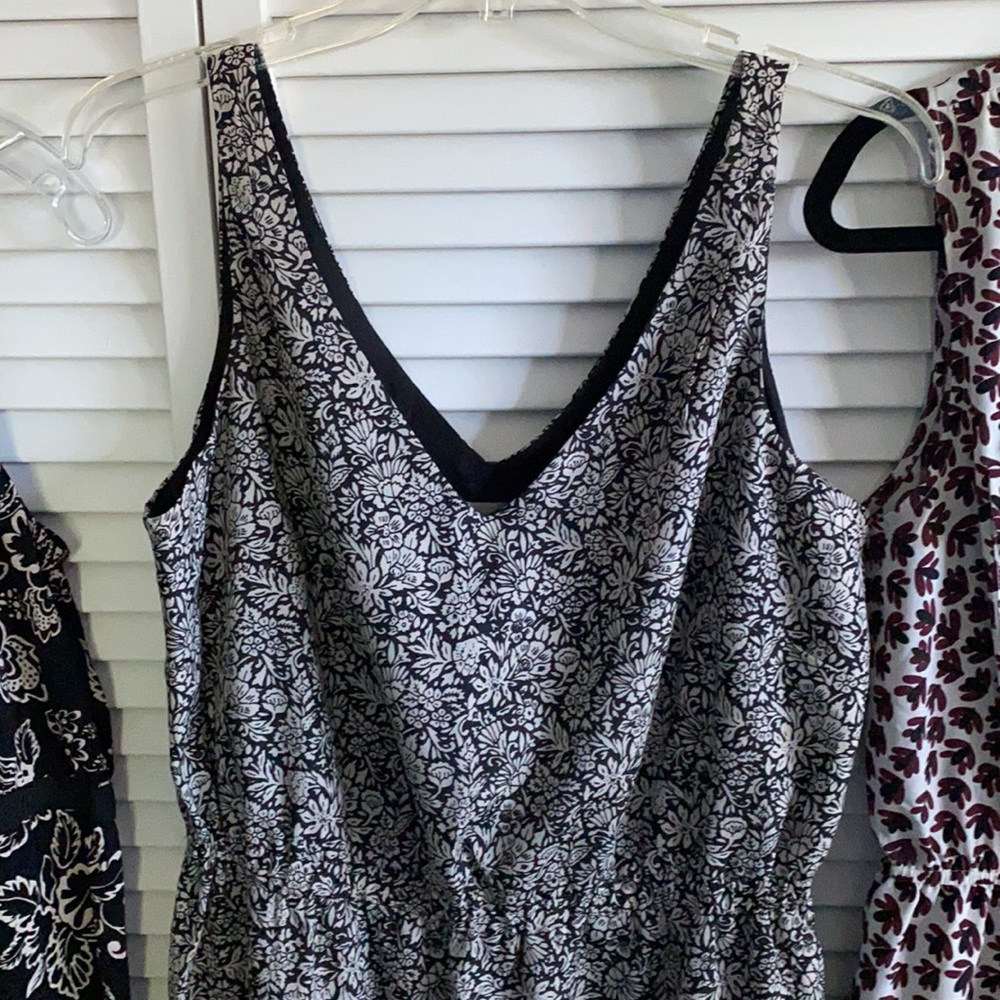 Loft bundle of 3 dresses size 10, LP, and medium. Sleeveless floral print. - Picture 3 of 7